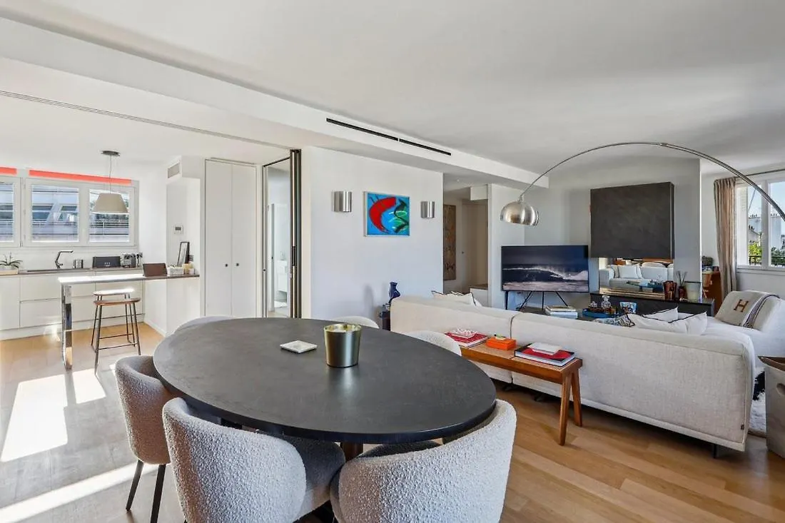 Avenue Montaigne Paris Apartamento