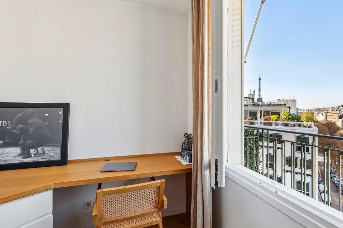 Avenue Montaigne Paris Apartment