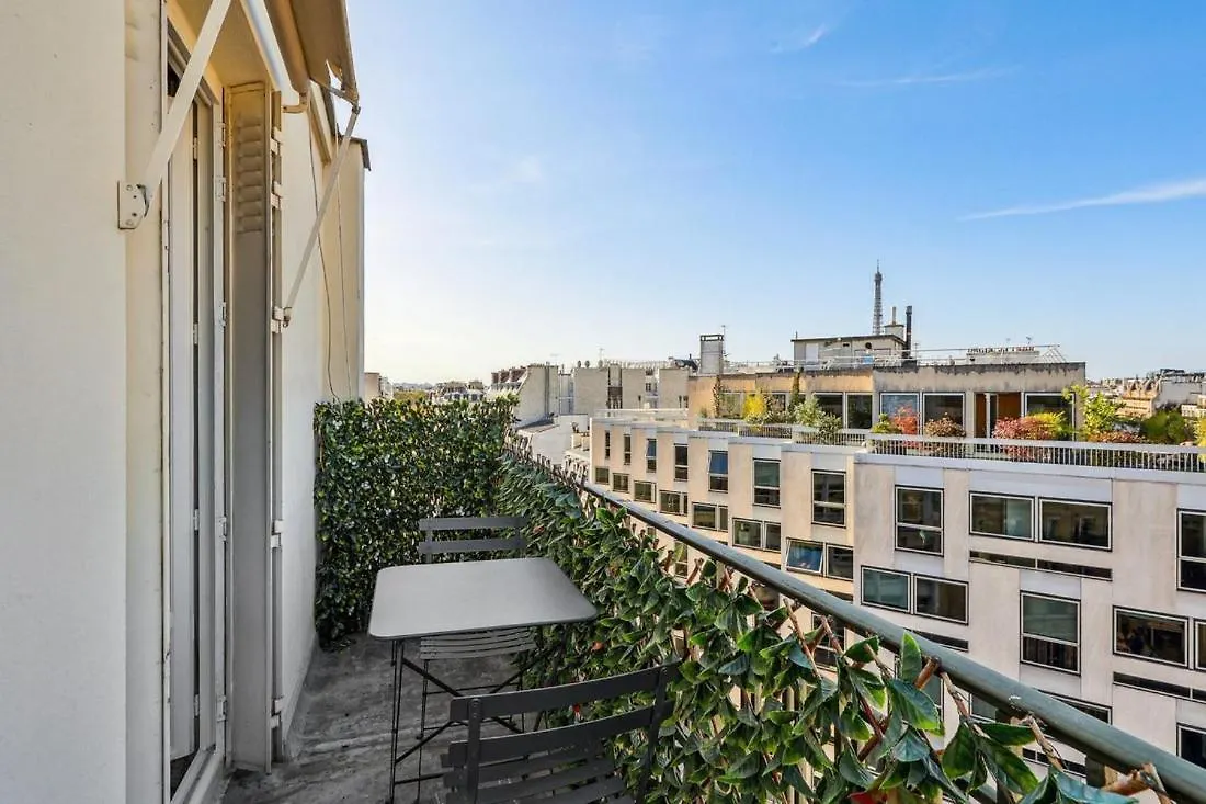Avenue Montaigne Paris公寓 巴黎
